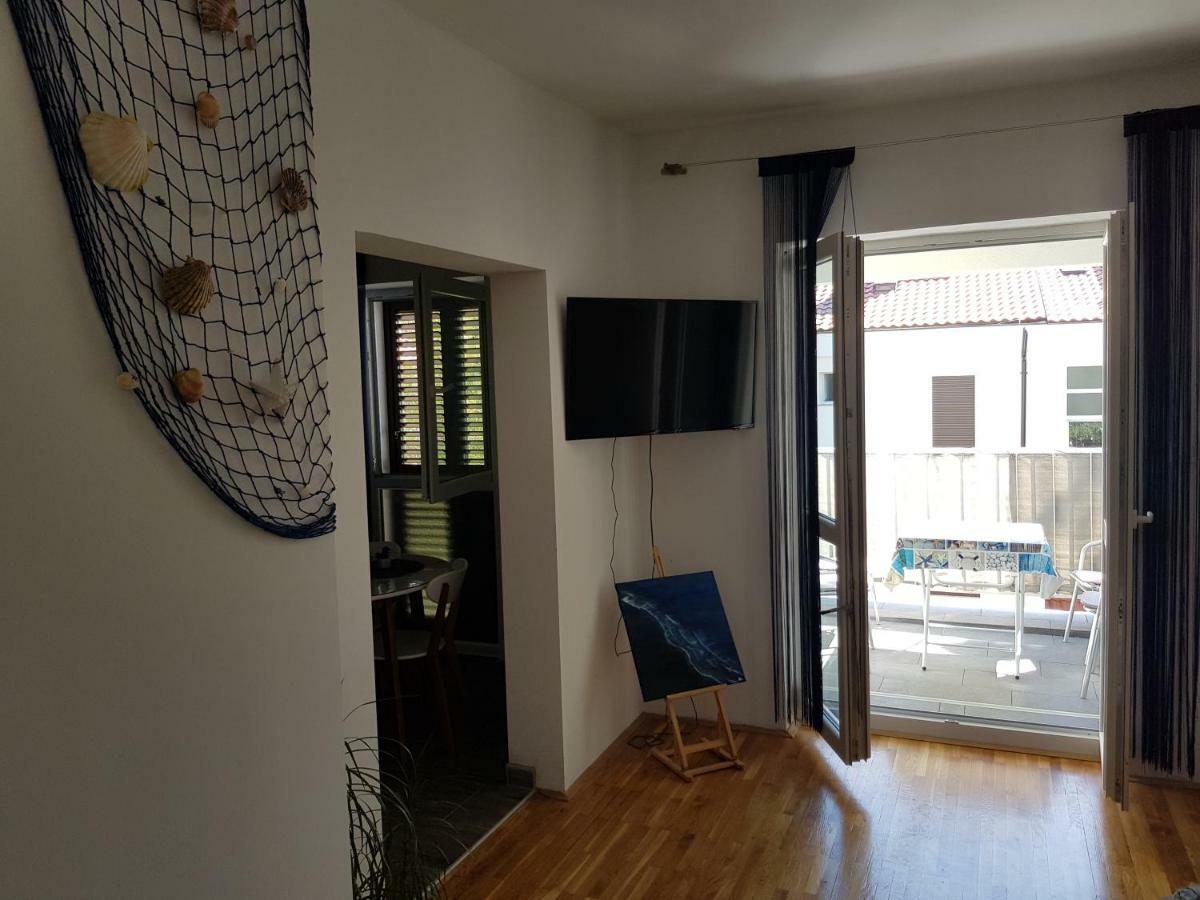 Apartment Doris Kostrena Exterior photo